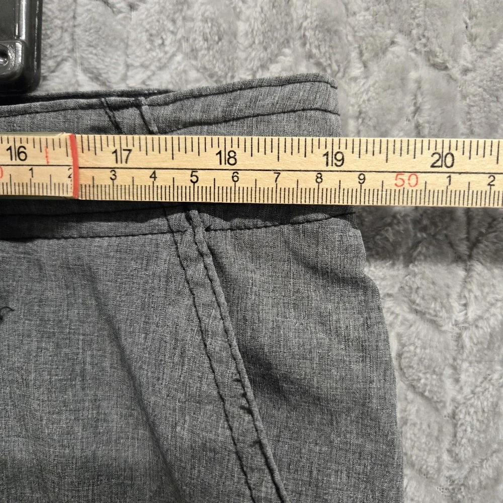 No Fear Mens Cargo Shorts Size 38 Gray Active Casual Comfort Zone 11